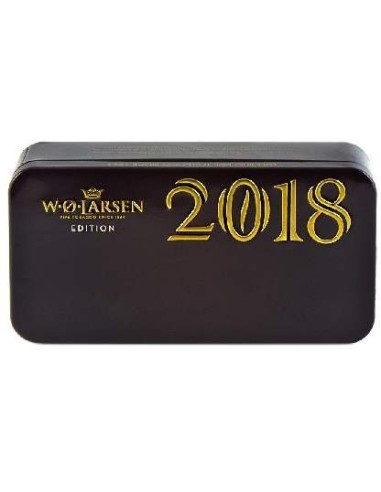 توتون پیپ لارسن W.O. Larsen 2018 اصل